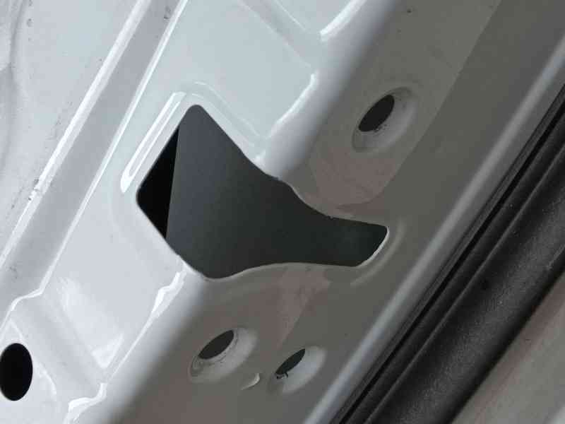 Recambio de puerta trasera derecha para kia cee´d (jd) 1.4 cvvt referencia OEM IAM 77004A2000  