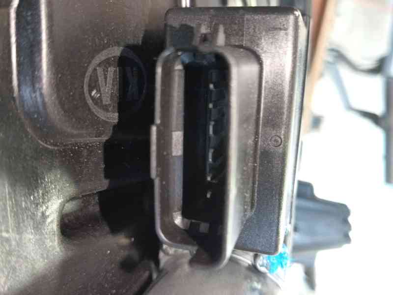 Recambio de elevalunas delantero izquierdo para kia cee´d (jd) 1.4 cvvt referencia OEM IAM   