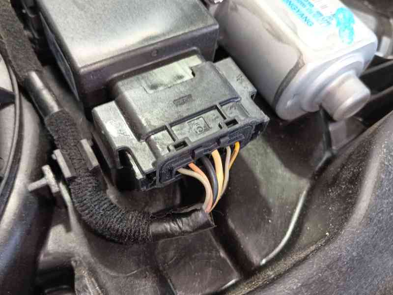 Recambio de elevalunas trasero izquierdo para kia cee´d (jd) 1.4 cvvt referencia OEM IAM   