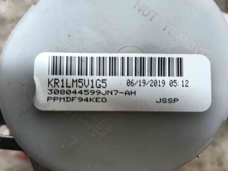 Recambio de cinturon seguridad trasero derecho para peugeot 108 1.0 vti 72 referencia OEM IAM B0008722XX  