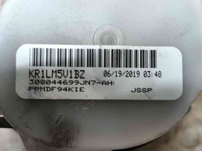 Recambio de cinturon seguridad trasero izquierdo para peugeot 108 1.0 vti 72 referencia OEM IAM B0008723XX  