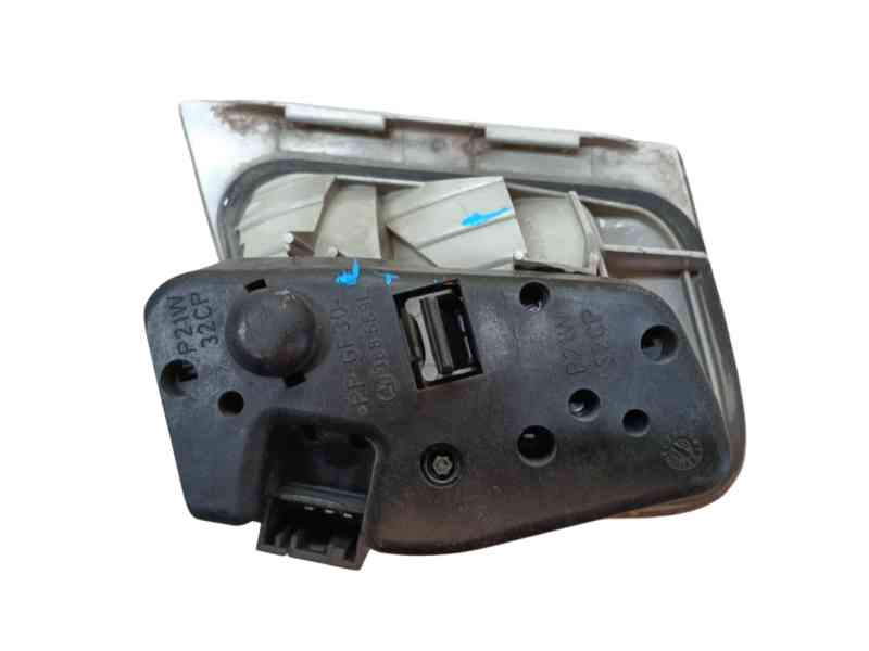 Recambio de piloto trasero izquierdo interior para bmw 3 (e46) 320 d referencia OEM IAM 63218364923  