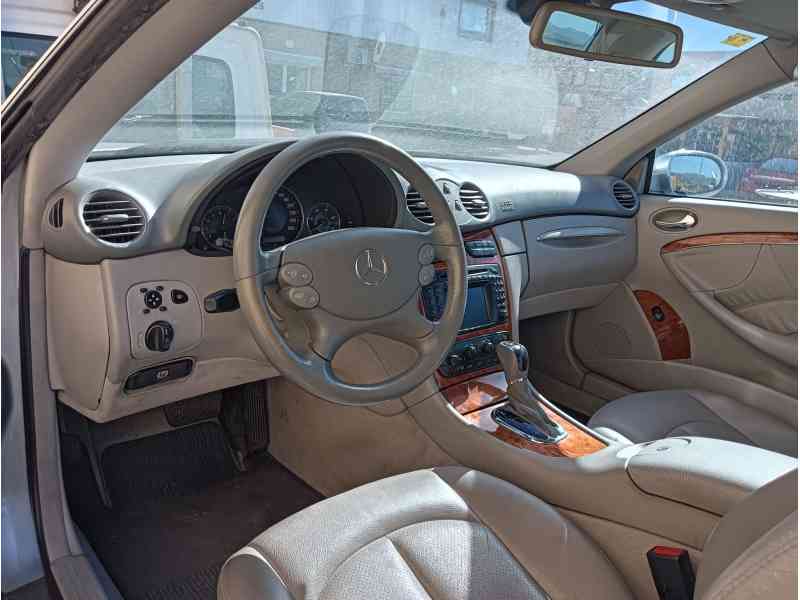 mercedes-benz clk (c209) del año 2003