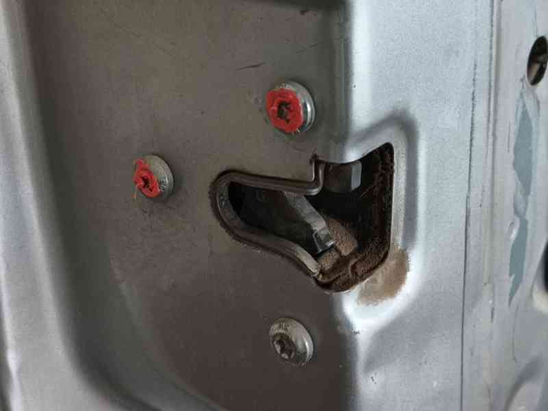 Recambio de puerta delantera izquierda para opel combo furgoneta/monovolumen 1.7 dti 16v referencia OEM IAM   