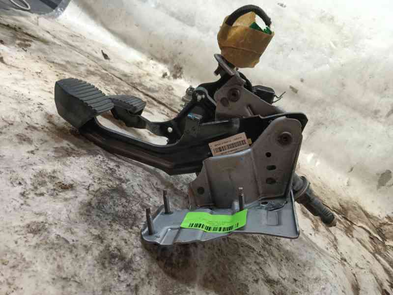 Recambio de pedal freno para citroën c-elysee (dd_) 1.6 hdi 92 referencia OEM IAM   