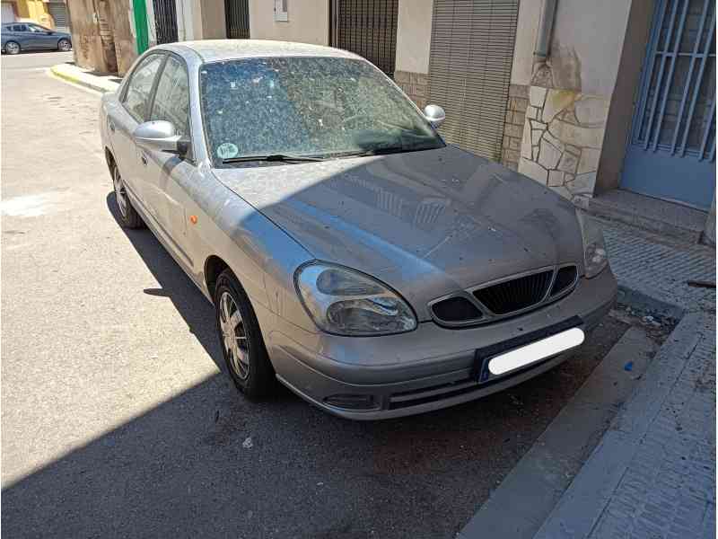 daewoo nubira (j100) del año 2002