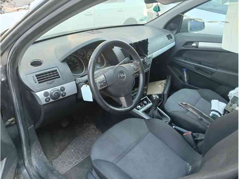 opel astra h (a04) del año 2006
