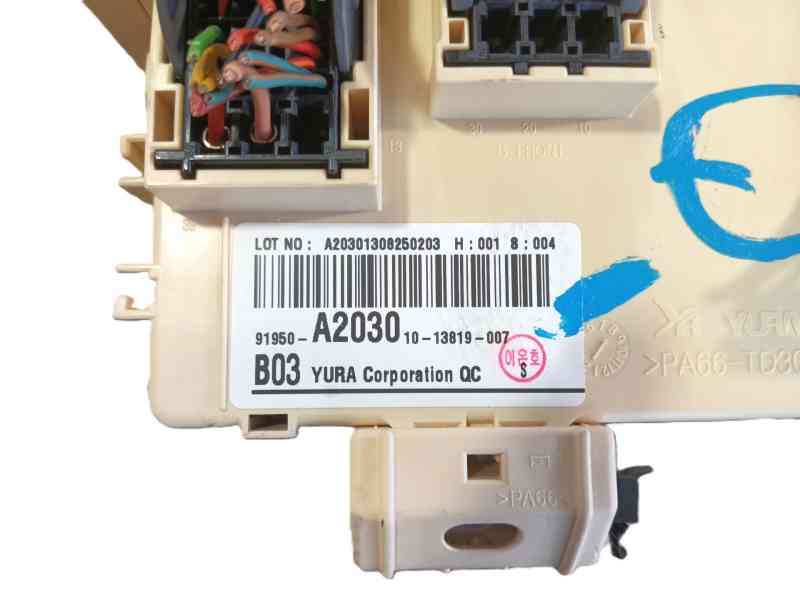 Recambio de caja fusibles delantera para kia cee´d (jd) 1.4 cvvt referencia OEM IAM   