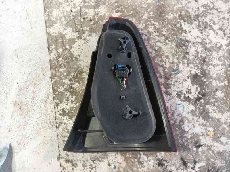 Recambio de piloto trasero izquierdo para dacia logan (ls_) 1.4 (lsoa, lsoc, lsoe, lsog) referencia OEM IAM   