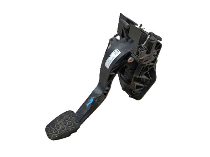 Recambio de pedal embrague para ford fiesta vii (hj, hf) 1.5 tdci referencia OEM IAM 2415831 H1BC7B633A1F 