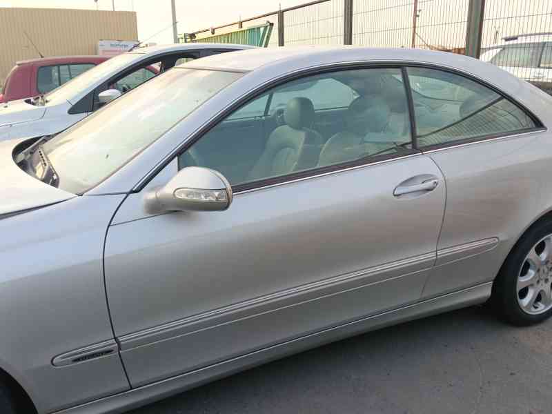 Recambio de puerta delantera izquierda para mercedes-benz clk (c209) clk 270 cdi (209.316) referencia OEM IAM   