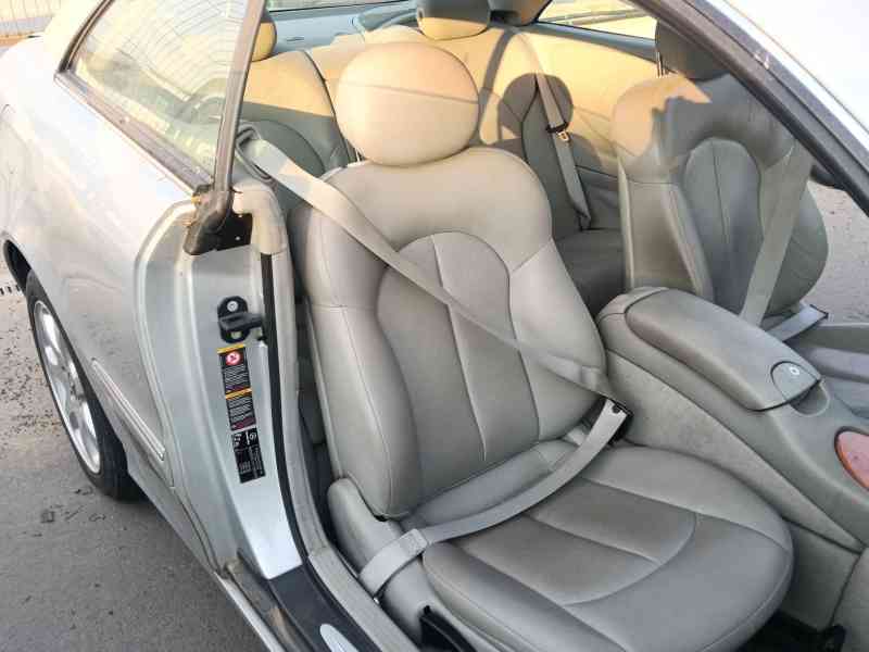 Recambio de cinturon seguridad delantero derecho para mercedes-benz clk (c209) clk 270 cdi (209.316) referencia OEM IAM   