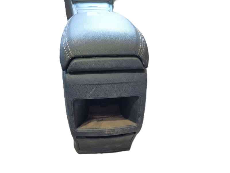 Recambio de apoyabrazos central para mercedes-benz cla coupé (c117) cla 200 cdi / d (117.308) referencia OEM IAM   