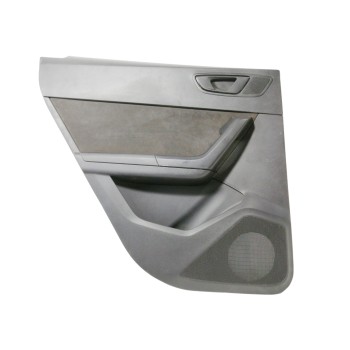 GUARNECIDO PUERTA TRASERA IZQUIERDA 575867023AB 