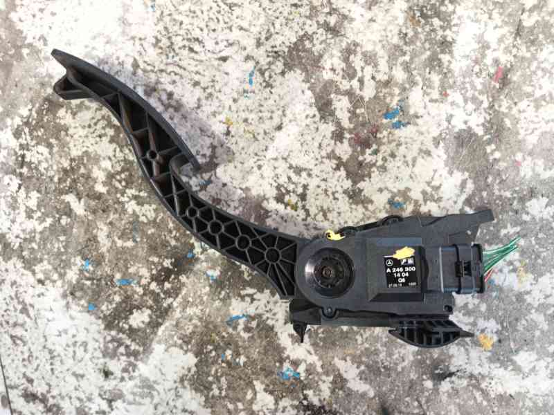 Recambio de pedal acelerador para mercedes-benz cla coupé (c117) cla 200 cdi / d (117.308) referencia OEM IAM   