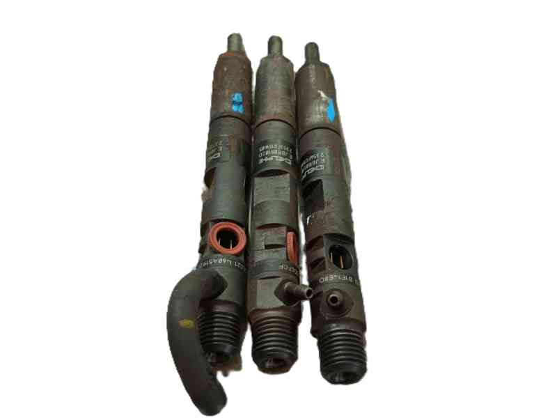 Recambio de inyector para nissan nv200 furgoneta 1.5 dci 85 (m20, m20m) referencia OEM IAM 1660000Q0M  