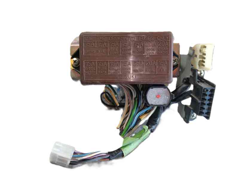 Recambio de caja fusibles delantera para suzuki vitara (et, ta, td) 1.6 a las 4 ruedas (ta, ta01, se416) referencia OEM IAM   