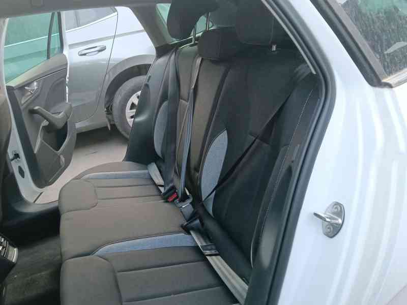 Recambio de asientos traseros para skoda scala (nw1) 1.0 tsi referencia OEM IAM   