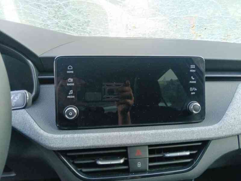 Recambio de pantalla multifuncion para skoda scala (nw1) 1.0 tsi referencia OEM IAM   