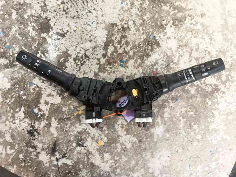 Recambio de mando multifuncion para hyundai i20 i (pb, pbt) 1.2 referencia OEM IAM   