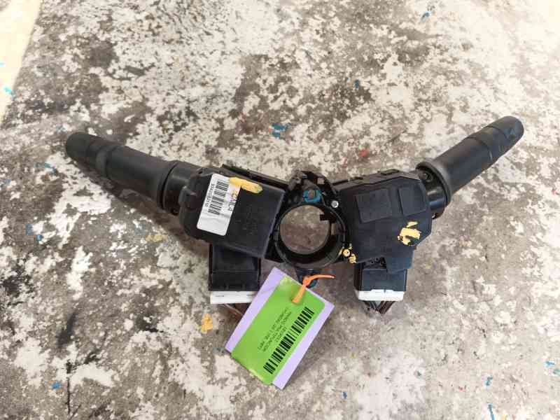 Recambio de mando multifuncion para hyundai i20 i (pb, pbt) 1.2 referencia OEM IAM   