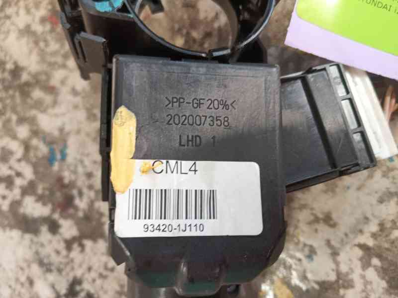 Recambio de mando multifuncion para hyundai i20 i (pb, pbt) 1.2 referencia OEM IAM   