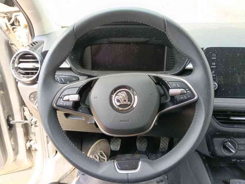 Recambio de volante para skoda fabia iv (pj3) 1.0 tsi referencia OEM IAM   