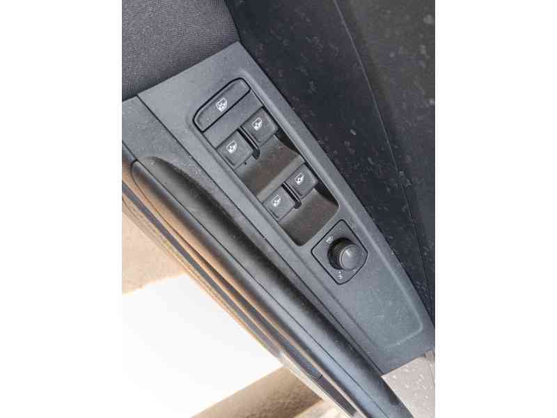 Recambio de mando elevalunas delantero izquierdo para skoda fabia iv (pj3) 1.0 tsi referencia OEM IAM 5G0959857DWHS  