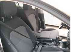Recambio de asiento delantero izquierdo para skoda fabia iv (pj3) 1.0 tsi referencia OEM IAM   