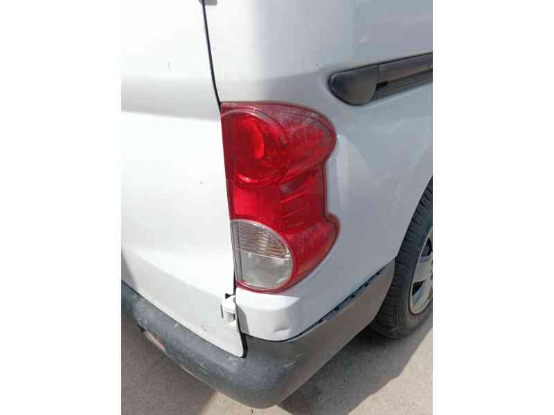 Recambio de piloto trasero derecho para nissan nv200 furgoneta 1.5 dci 90 (m20, m20m) referencia OEM IAM 26550BJ00A  