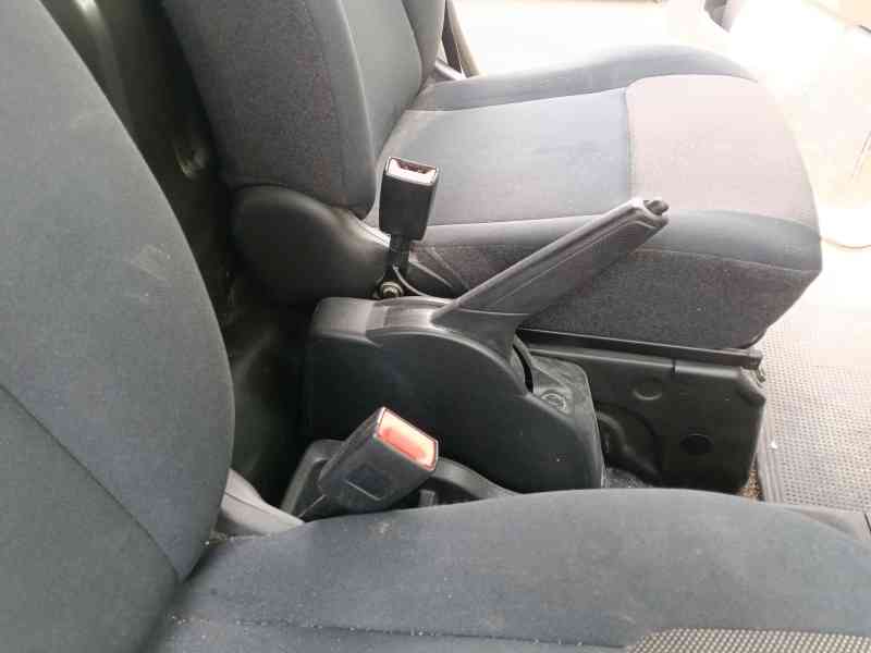 Recambio de enganche cinturon delantero derecho para nissan nv200 furgoneta 1.5 dci 90 (m20, m20m) referencia OEM IAM   