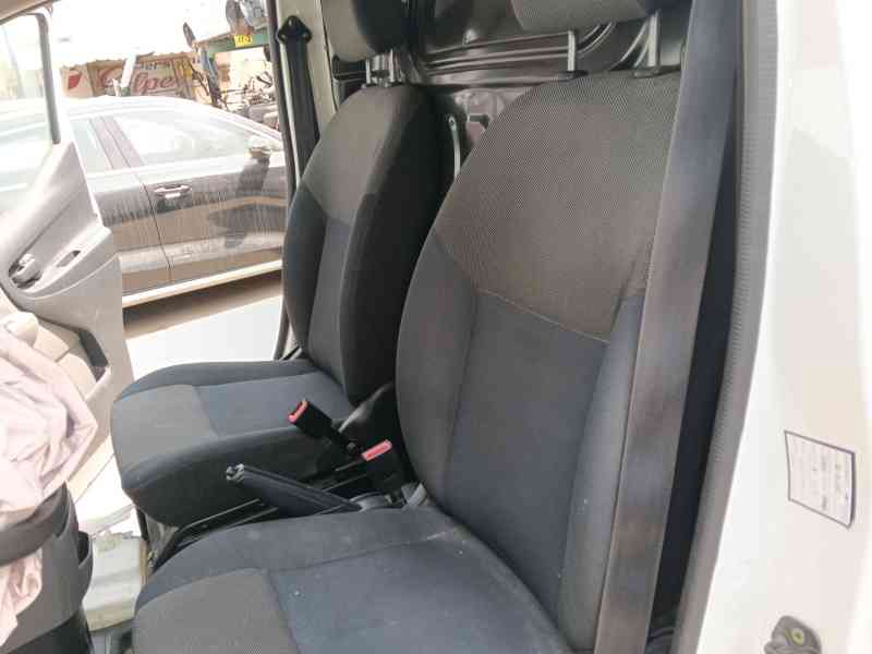 Recambio de asiento delantero derecho para nissan nv200 furgoneta 1.5 dci 90 (m20, m20m) referencia OEM IAM   