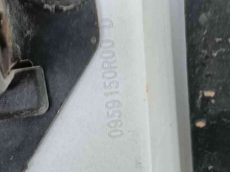 Recambio de puerta trasera derecha para peugeot expert furgoneta (v_) 2.0 bluehdi 120 referencia OEM IAM   