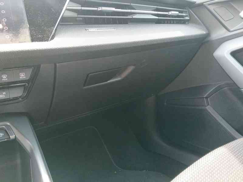 Recambio de guantera para audi a3 sportback (8ya, 8yf) 35 tdi referencia OEM IAM   