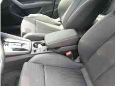 Recambio de apoyabrazos central para audi a3 sportback (8ya, 8yf) 35 tdi referencia OEM IAM   