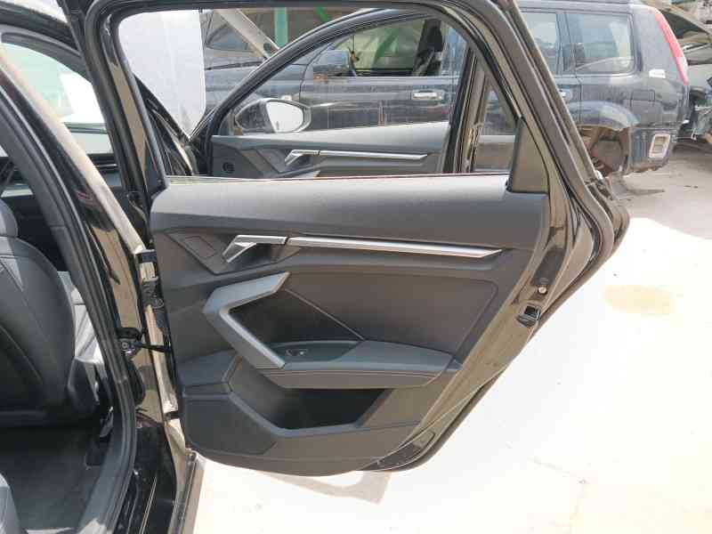 Recambio de guarnecido puerta trasera derecha para audi a3 sportback (8ya, 8yf) 35 tdi referencia OEM IAM   