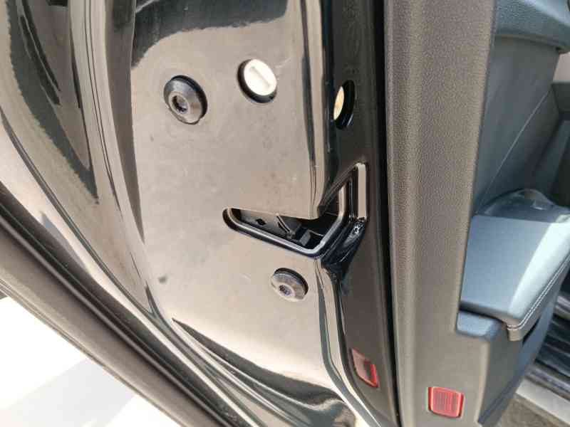 Recambio de cerradura puerta trasera izquierda para audi a3 sportback (8ya, 8yf) 35 tdi referencia OEM IAM 5TA839015Q  