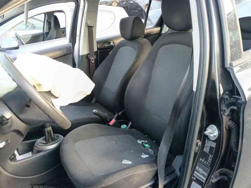 Recambio de asiento delantero derecho para hyundai i20 i (pb, pbt) 1.2 referencia OEM IAM   