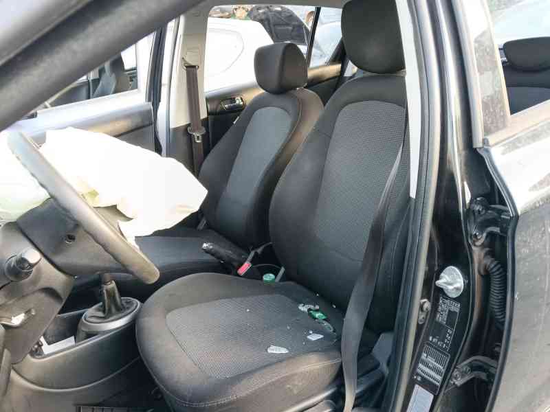 Recambio de asiento delantero izquierdo para hyundai i20 i (pb, pbt) 1.2 referencia OEM IAM   