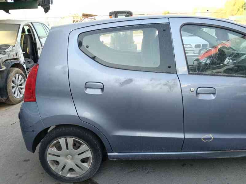 Recambio de puerta trasera derecha para nissan pixo (ua0) 1.0 referencia OEM IAM 821004A00C  