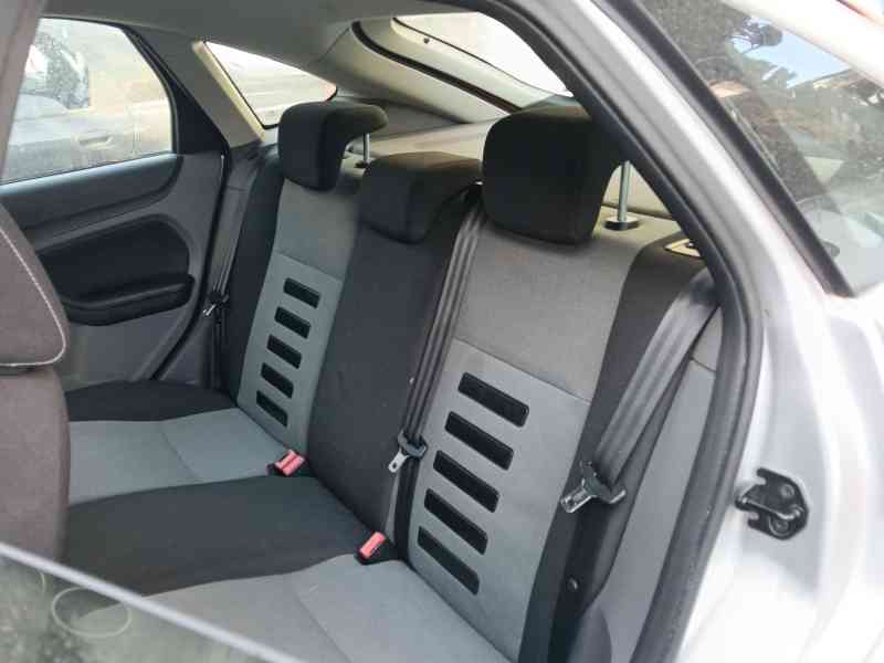 Recambio de asientos traseros para ford focus ii (da_, hcp, dp) 1.6 tdci referencia OEM IAM   