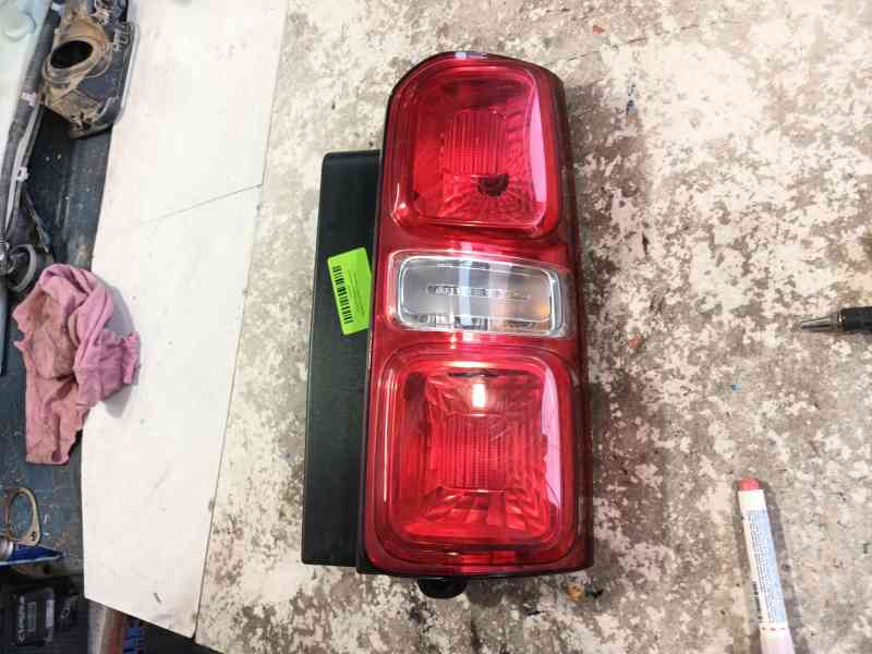 Recambio de piloto trasero derecho para peugeot expert furgoneta (v_) 2.0 bluehdi 120 referencia OEM IAM   