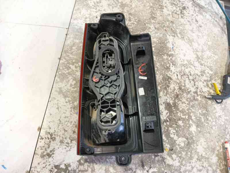 Recambio de piloto trasero derecho para peugeot expert furgoneta (v_) 2.0 bluehdi 120 referencia OEM IAM   