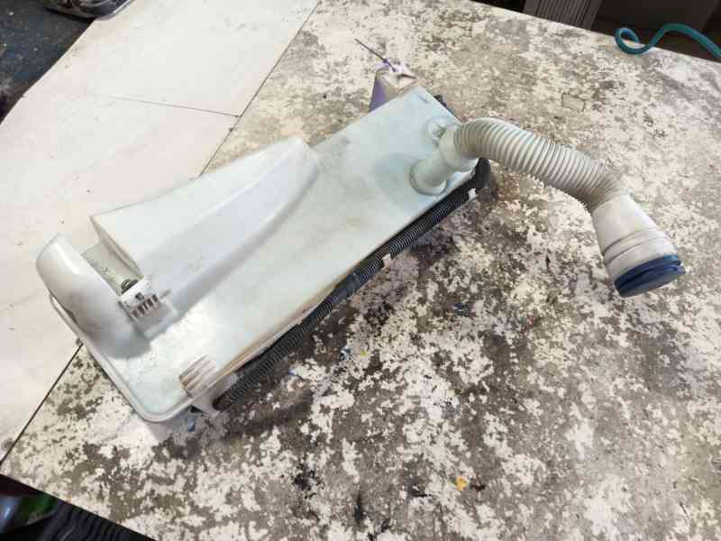 Recambio de deposito limpia para peugeot expert furgoneta (v_) 2.0 bluehdi 120 referencia OEM IAM   