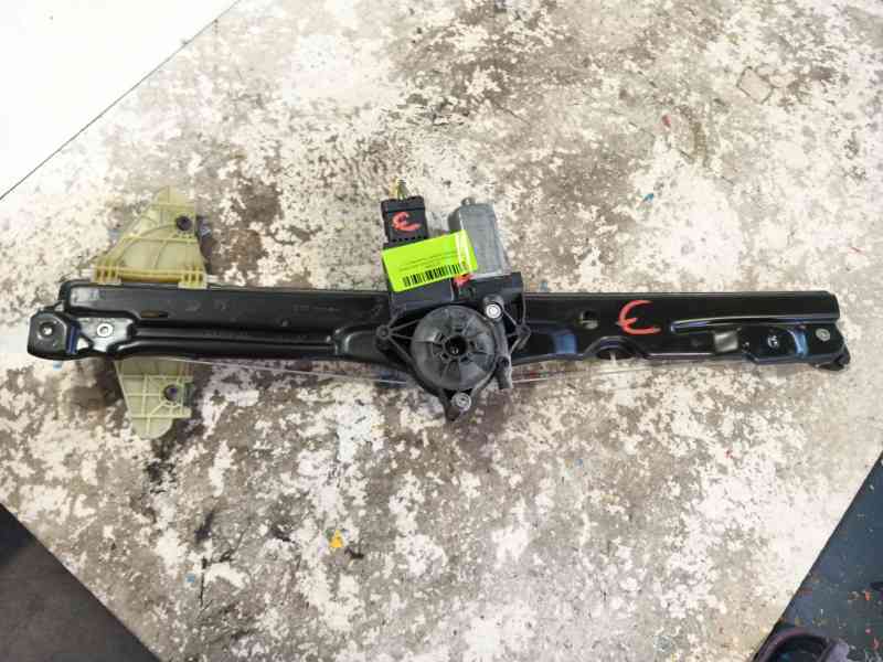 Recambio de elevalunas delantero izquierdo para peugeot expert furgoneta (v_) 2.0 bluehdi 120 referencia OEM IAM   