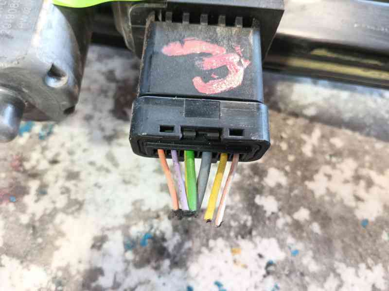 Recambio de elevalunas delantero izquierdo para peugeot expert furgoneta (v_) 2.0 bluehdi 120 referencia OEM IAM   