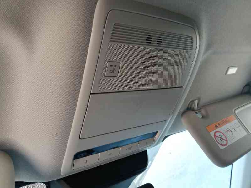 Recambio de luz interior delantera central para mazda cx-30 (dm) skyactiv-x m hybrid referencia OEM IAM   
