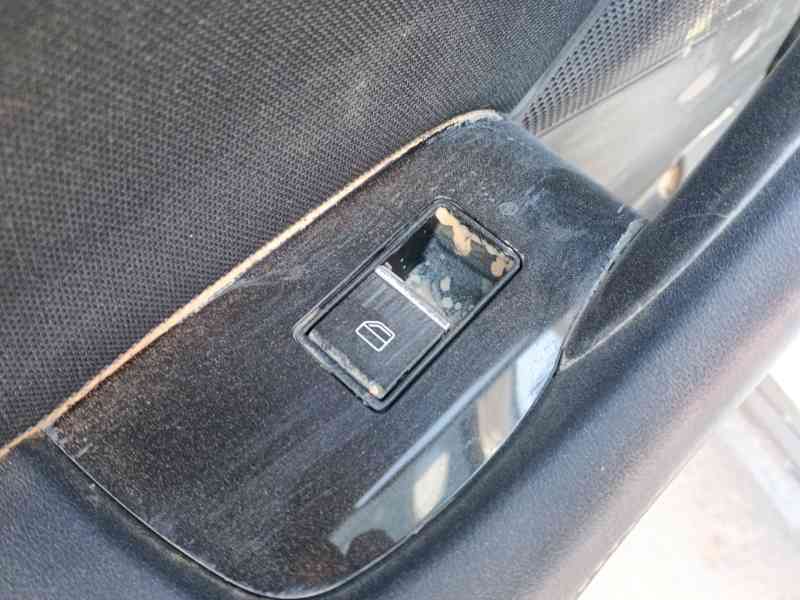 Recambio de mando elevalunas trasero izquierdo para mazda cx-30 (dm) skyactiv-x m hybrid referencia OEM IAM BDGF66370  