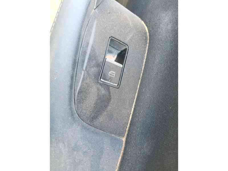 Recambio de mando elevalunas delantero derecho para mazda cx-30 (dm) skyactiv-x m hybrid referencia OEM IAM BDGF66370  
