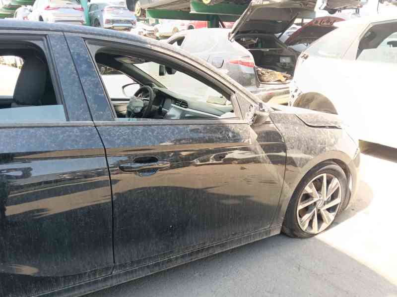 Recambio de puerta delantera derecha para opel corsa f (p2jo) 1.2 (68) referencia OEM IAM 9837705880  
